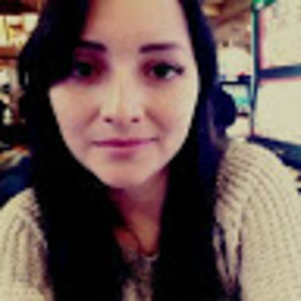 Meet your Posher, Lupita